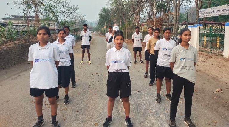 एसबीआई सम्मान कार्यक्रम के अंतर्गत शहीद वीर नारायण सिंह की विचारधारा पर विकसित हो रहा है सोनाखान Youth